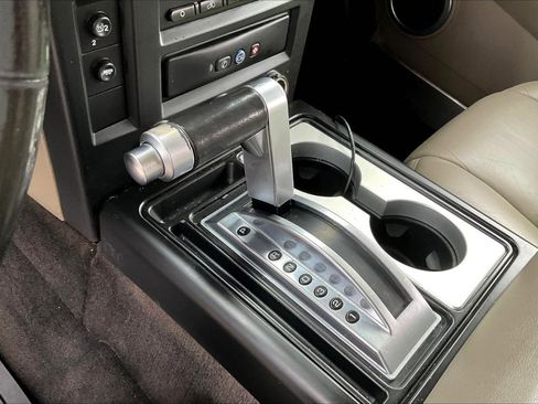 Used 2006 HUMMER H2 image 17