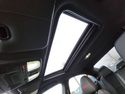 Used 2024 Subaru WRX Limited image 2