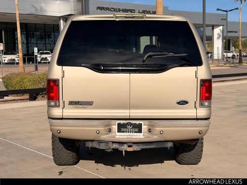 Used 2005 Ford Excursion Limited image 5