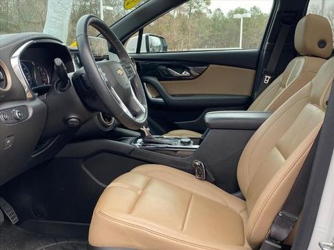 Certified 2023 Chevrolet Blazer Premier w/ Driver Confidence II Package image 15