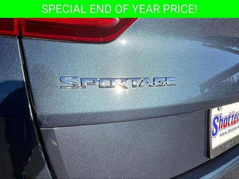 Used 2022 Kia Sportage LX image 24