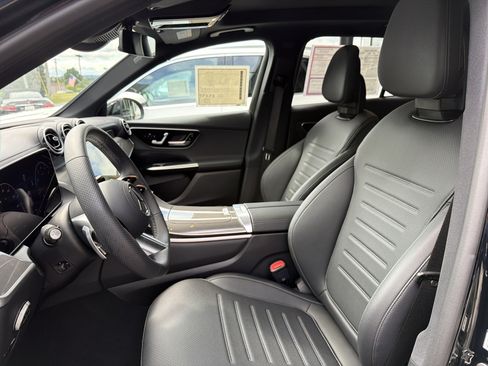 Used 2026 Mercedes-Benz GLC 300 4MATIC image 10