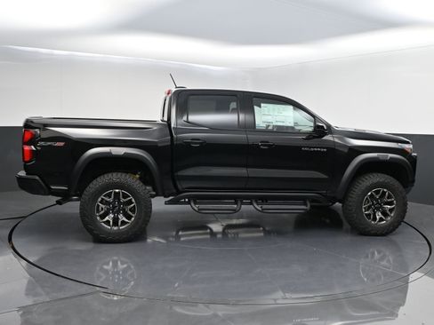 New 2026 Chevrolet Colorado ZR2 AWD/4WD image 8