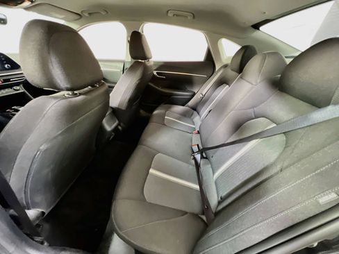 Used 2021 Hyundai Sonata SE FWD image 22