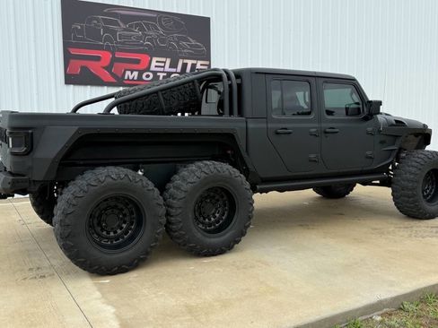 Used 2021 Jeep Gladiator Sport AWD/4WD image 15