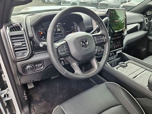 New 2026 RAM 2500 Limited AWD/4WD image 13