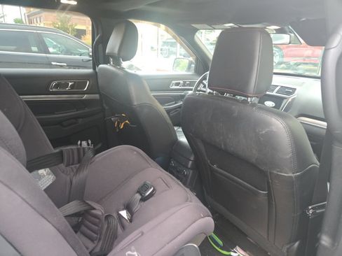 Used 2018 Ford Explorer Sport w/ Equipment Group 401A AWD/4WD image 4