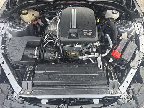 Used 2022 Cadillac CT4 Luxury w/ Cold Weather Package RWD image 10