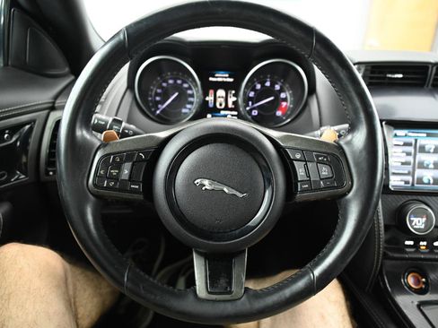 Used 2015 Jaguar F-TYPE R RWD image 24