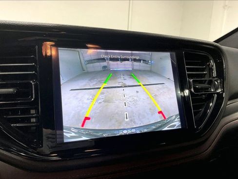 Used 2025 Dodge Durango R/T w/ Blacktop Package AWD/4WD image 27