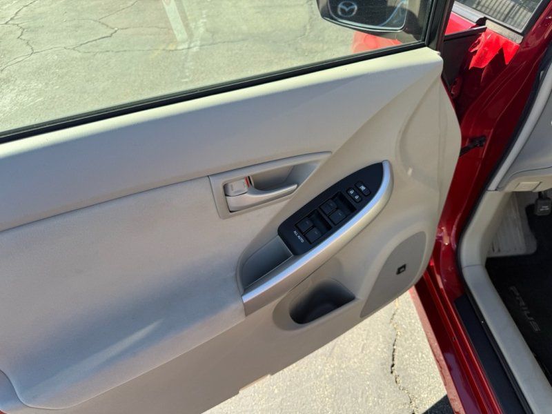 Used 2010 Toyota Prius Three w/ Navigation Pkg FWD image 13