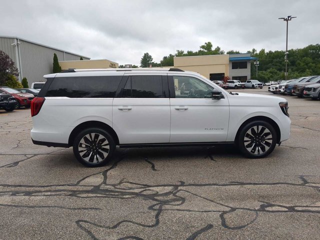 Certified 2025 Ford Expedition Max Platinum w/ Driver's Package AWD/4WD image 2
