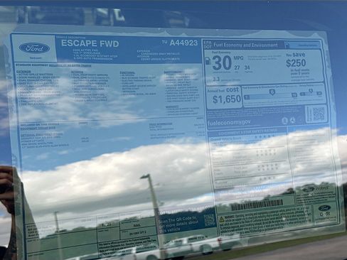 New 2026 Ford Escape Active image 18