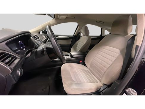 Used 2020 Ford Fusion S FWD image 12