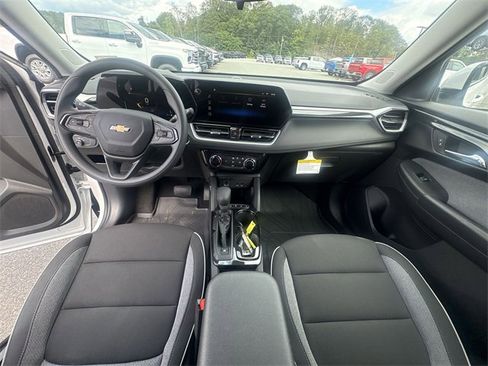 New 2026 Chevrolet TrailBlazer LT image 21