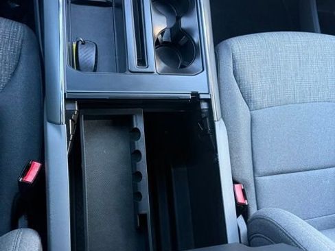 Used 2022 Ford F150 XLT w/ Equipment Group 302A High image 18