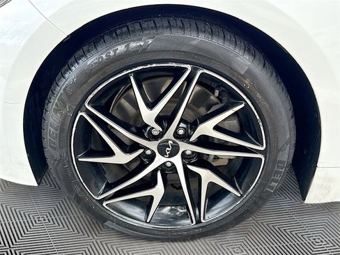 Used 2022 Kia Stinger GT-Line w/ Sun & Sound Package image 34