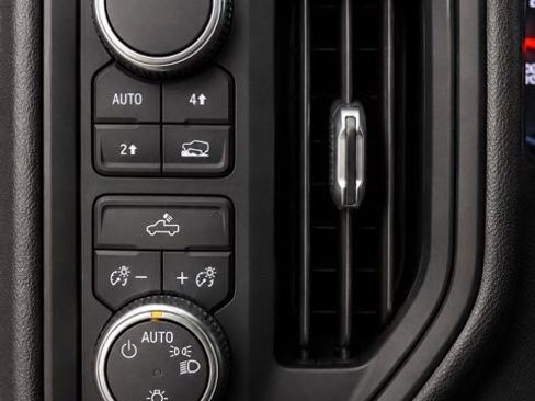 Used 2024 GMC Sierra 1500 Pro w/ Graphite Edition AWD/4WD image 29