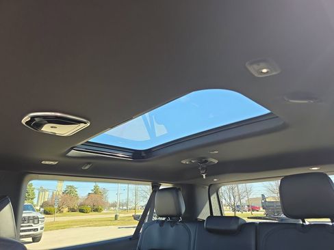 New 2026 Jeep Grand Wagoneer L Limited image 12