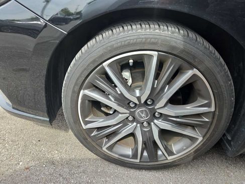 Used 2019 Acura RLX Sport Hybrid w/ Advance Pkg AWD/4WD image 8