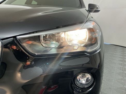 Used 2018 BMW X1 sDrive28i image 8