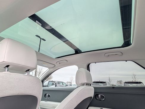 New 2026 Hyundai Ioniq 5 Limited image 9