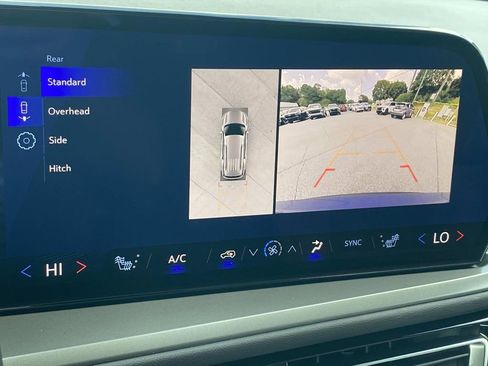 New 2026 Chevrolet Traverse LT w/ Driver Confidence Package FWD image 19