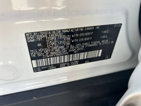 Used 2024 Toyota RAV4 XLE w/ Convenience Package FWD image 10