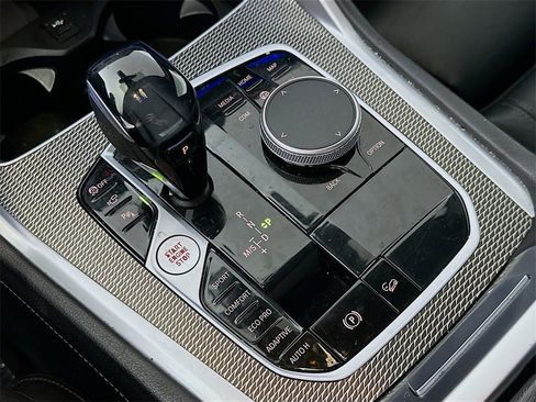 Used 2021 BMW X6 xDrive40i image 34