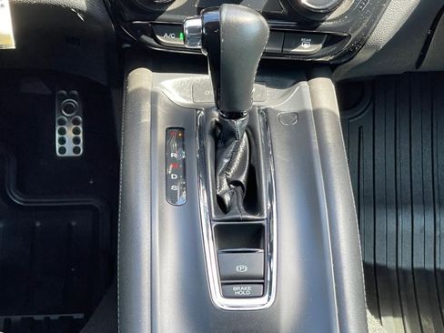 Used 2022 Honda HR-V Sport image 29