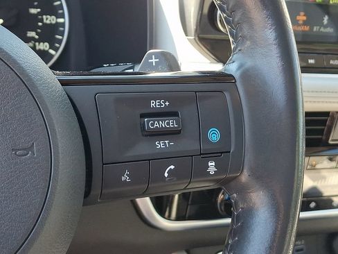 Used 2021 Nissan Rogue SL w/ Premium Package AWD/4WD image 24