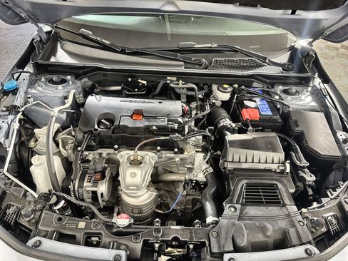 Used 2024 Honda Civic Sport image 29