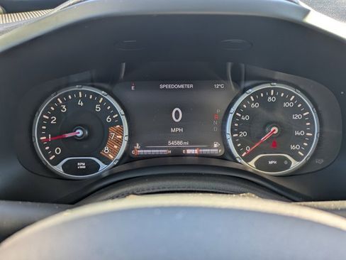 Used 2020 Jeep Renegade Trailhawk image 23