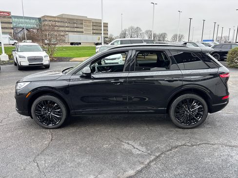 New 2026 Lincoln Corsair Reserve w/ Jet Appearance Package AWD/4WD image 4