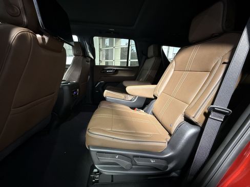 New 2026 Chevrolet Tahoe High Country AWD/4WD image 25