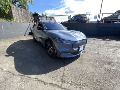 Used 2023 Ford Mustang Mach-E Premium AWD/4WD image 8