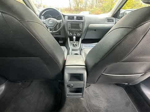 Used 2015 Volkswagen Jetta SE image 20