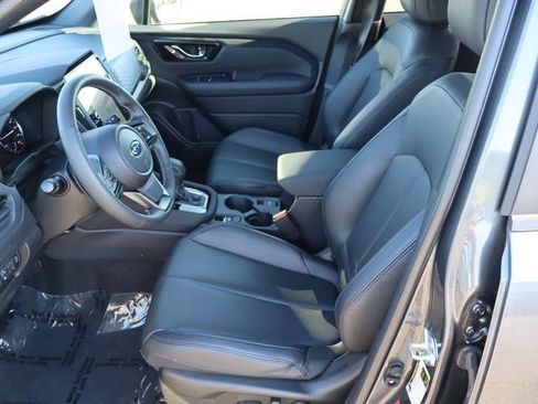 Certified 2025 Subaru Forester Limited w/ Popular Package #1 AWD/4WD image 18