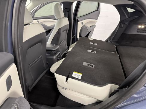 Used 2021 Ford Mustang Mach-E Premium image 14