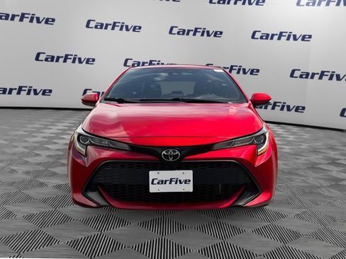 Used 2022 Toyota Corolla SE w/ SE Preferred Package FWD image 8