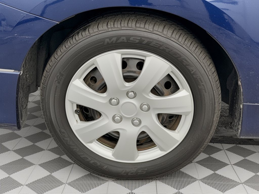 Used 2009 Toyota Matrix w/ PWR Pkg FWD image 13