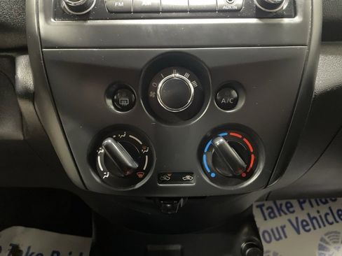 Used 2017 Nissan Versa S Plus image 27