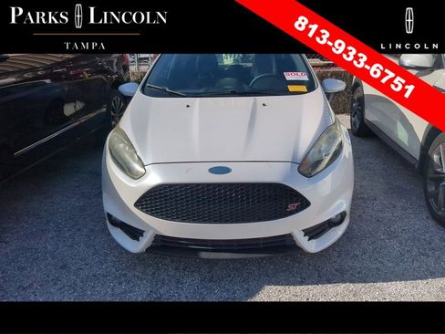 Used 2017 Ford Fiesta ST FWD image 3