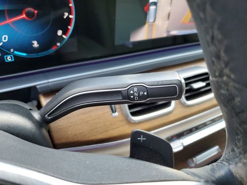 Used 2022 Mercedes-Benz GLE 350 w/ Premium Package image 29