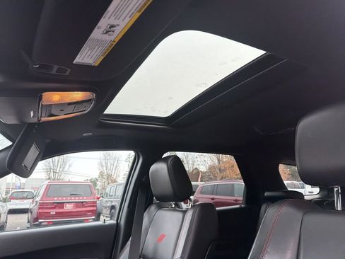 Used 2024 Dodge Durango GT image 18