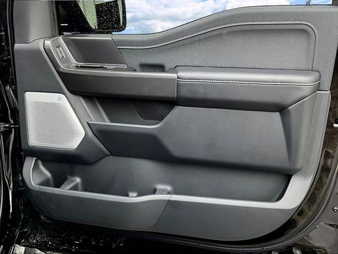 Used 2025 Ford F150 Lariat w/ Equipment Group 502A High image 30