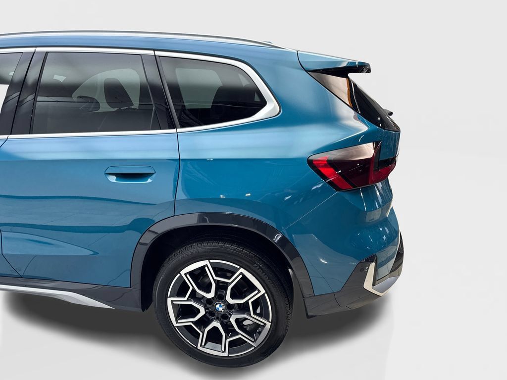 Used 2023 BMW X1 xDrive28i w/ Premium Package AWD/4WD image 18