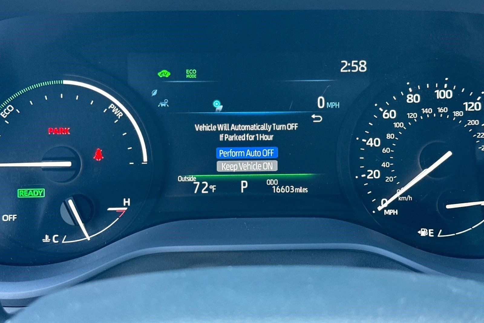 Used 2026 Toyota Sienna XLE FWD image 22