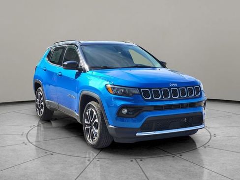 Certified 2023 Jeep Compass Limited AWD/4WD image 14