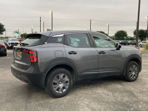 Used 2025 Nissan Kicks S FWD image 4